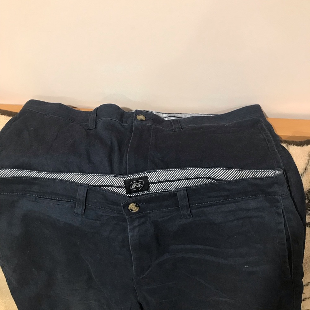 Shorts - Picture 2 of 2